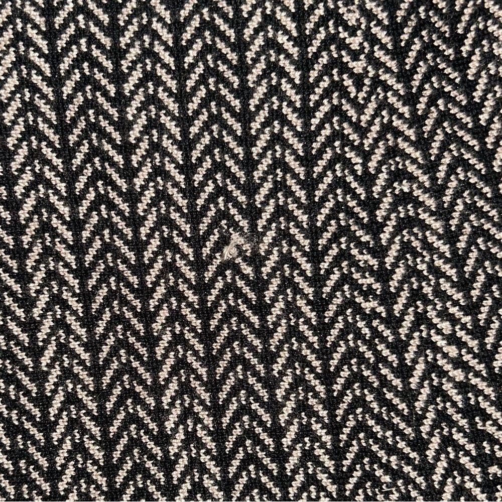 Milano Herringbone Knit Skirt - Picture 4 of 5
